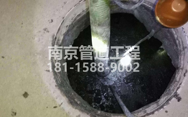 216中奥清理化粪池
