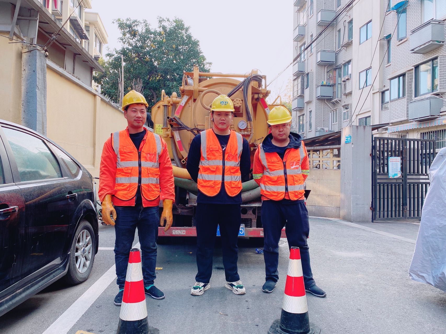 中奥南京某小区管道清淤检测施工